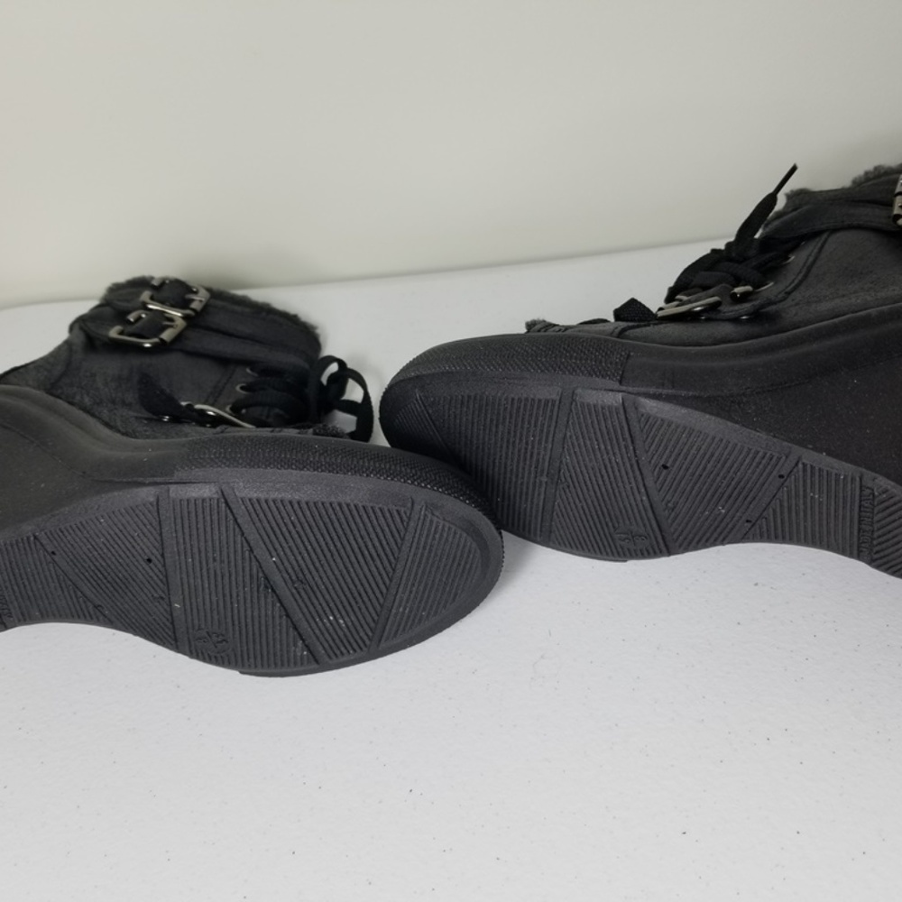 TopShop Faux Leather Lace Up Wedge Ankle Boots - Picture 2 of 7
